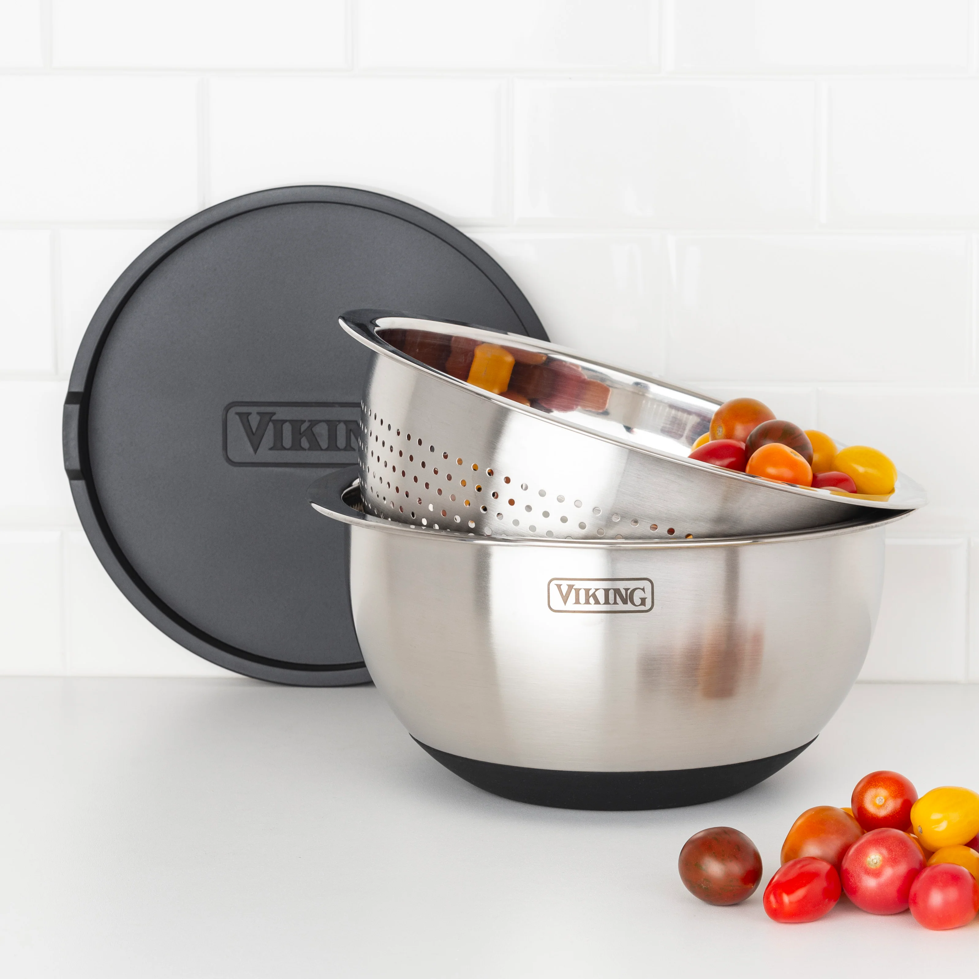 Viking 9-Piece Stainless Steel Mixing Bowl Set with Strainer, Black - Image 3