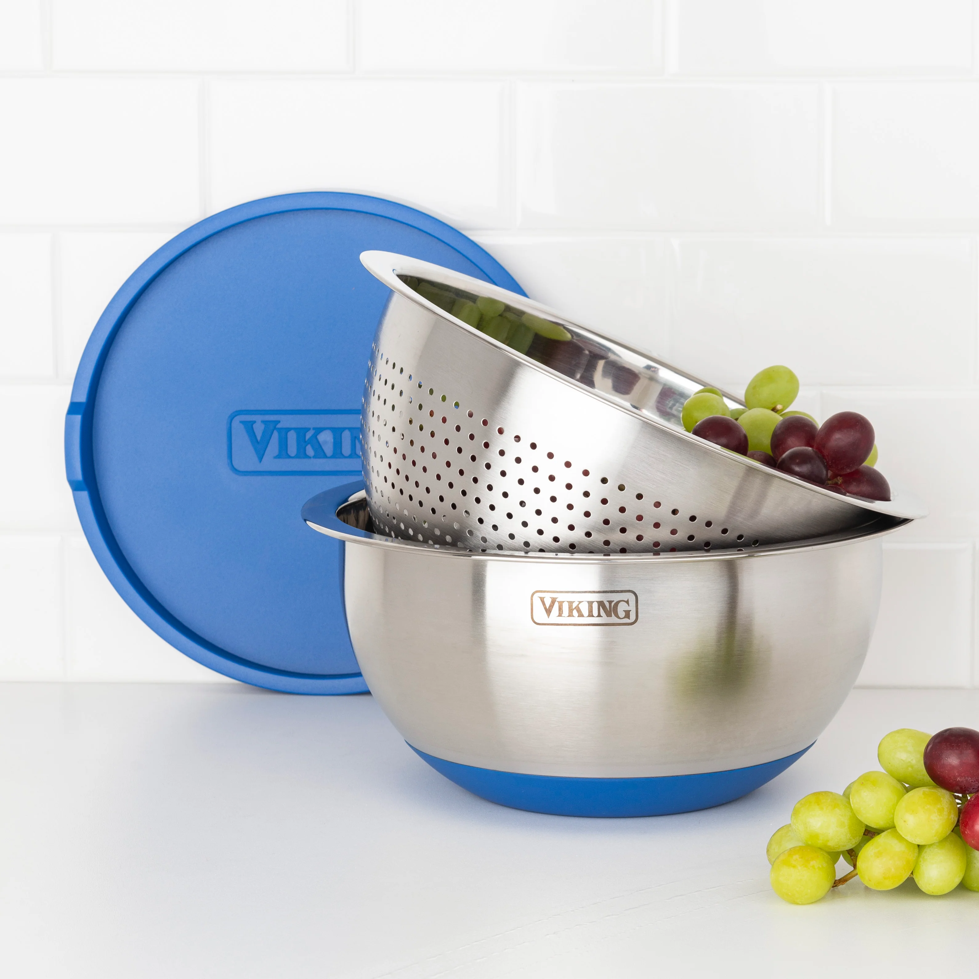 Viking 9-Piece Stainless Steel Mixing Bowl Set with Strainer, Blue - Image 3