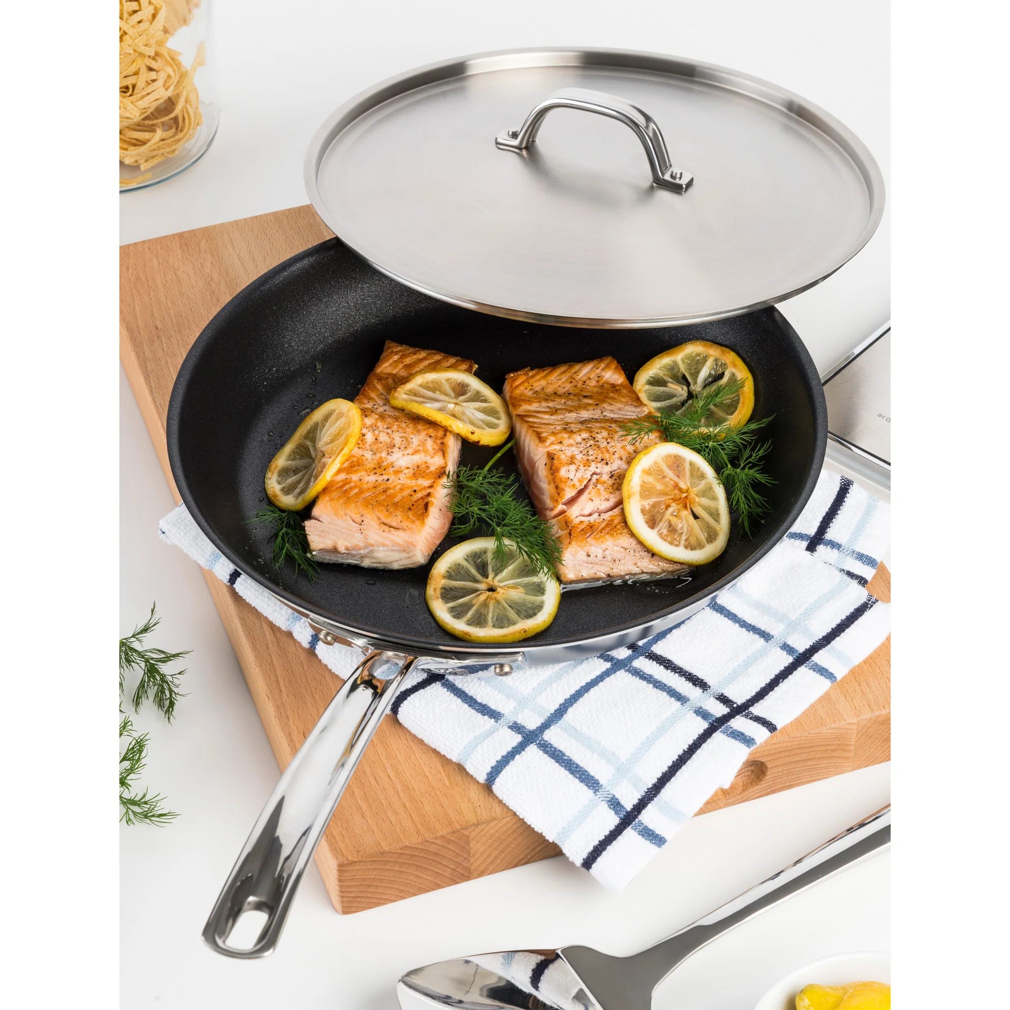 Viking Professional 5-Ply Stainless Steel Covered Nonstick 12-Inch Fry Pan - Image 7