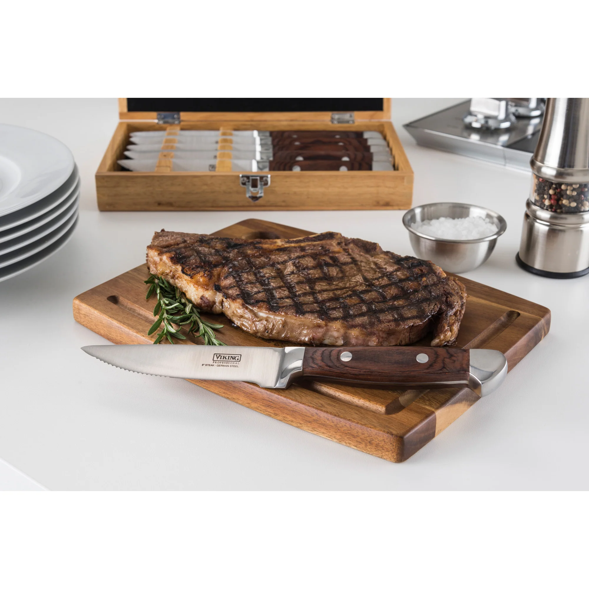 Viking Steakhouse Pakka Wood 6-Piece Steak Knife Set with Gift Box (Red) - Image 5