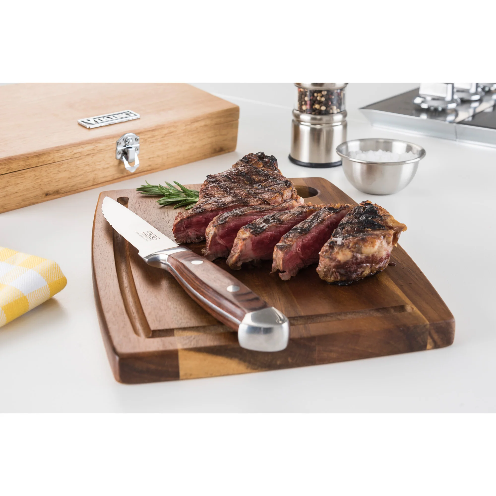 Viking Steakhouse Pakka Wood 6-Piece Steak Knife Set with Gift Box (Red) - Image 6